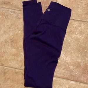 Lululemon Wunder Under Emperor Blue size 4